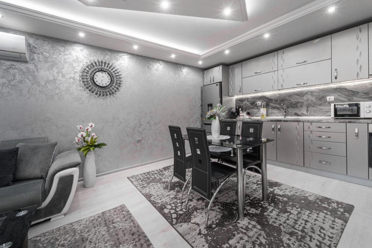 City Apartments - A Brand New Luxury & Comfy. Asenovgrad Exterior photo